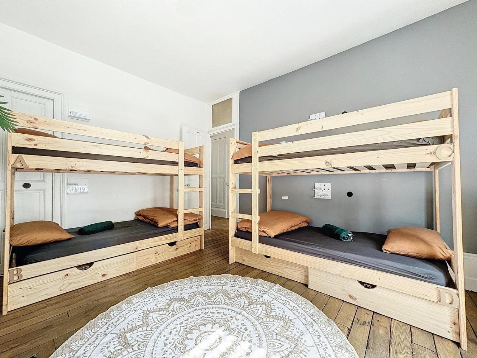 A1 Champagne Residence - 200 M2 14 Personnes 2 Toilets 4 Showers - Hyper Centre - Chalons En Champagne Exteriör bild